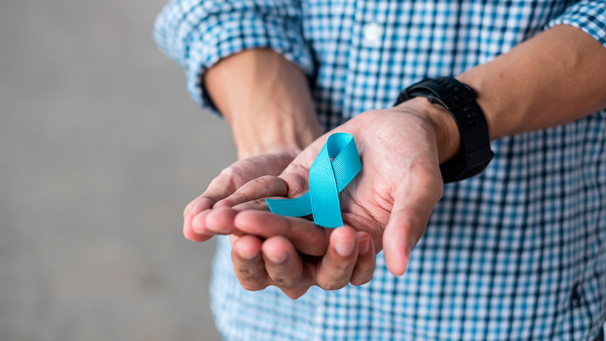 Novembro Azul: A importância da conscientização sobre cuidados com a saúde masculina e com o câncer de próstata